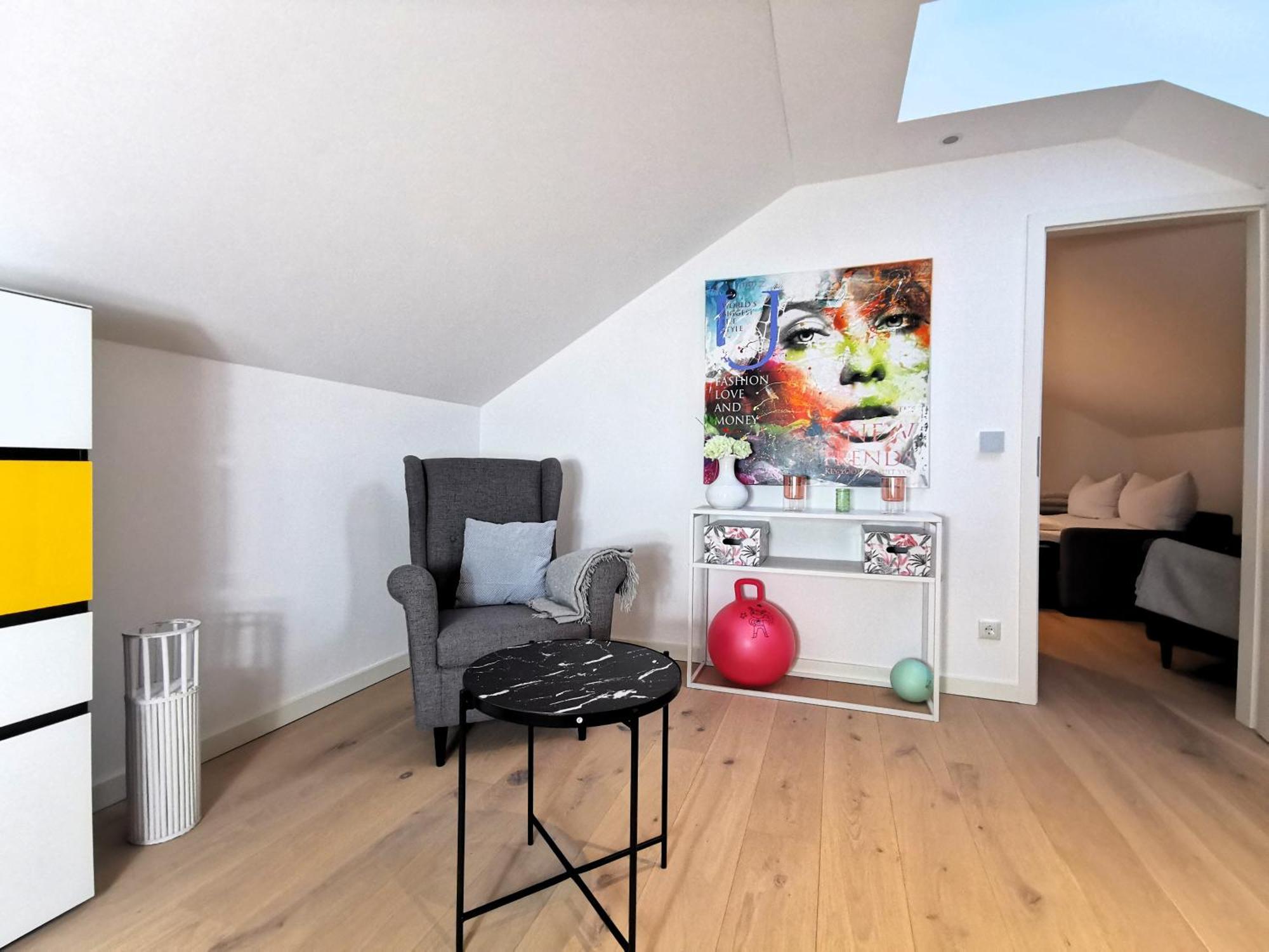 Bohnapartments Luxury Villa Berlin - 210Qm - Wintergarten - Kamin - 4 Kostenlose Parkplaetze - 6 Schlafzimmer - Neubau - Luxusausstattung Birkenwerder Exteriör bild