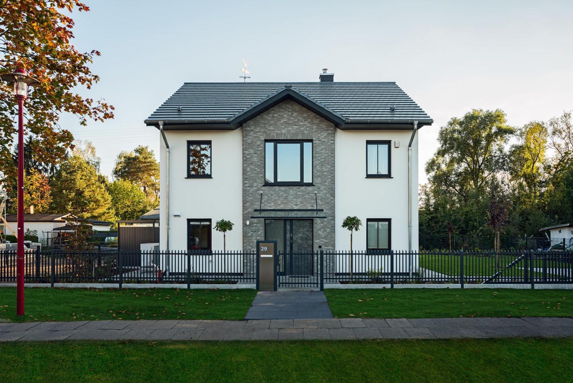 Bohnapartments Luxury Villa Berlin - 210Qm - Wintergarten - Kamin - 4 Kostenlose Parkplaetze - 6 Schlafzimmer - Neubau - Luxusausstattung Birkenwerder Exteriör bild